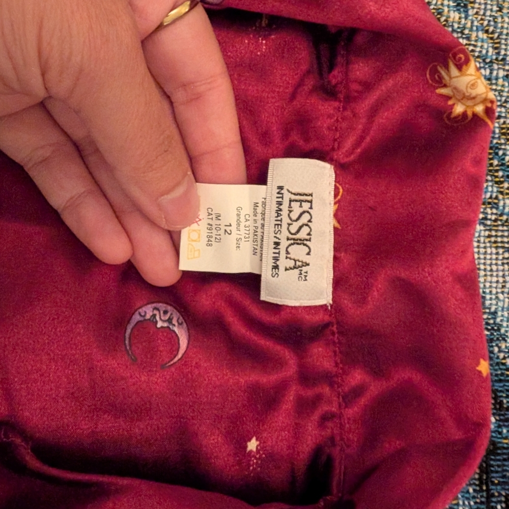 Jessica Pajama Set - Picture 6 of 7